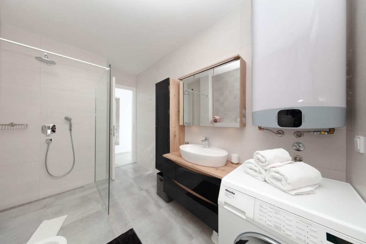 Apartman Oranz Banjole Exterior photo